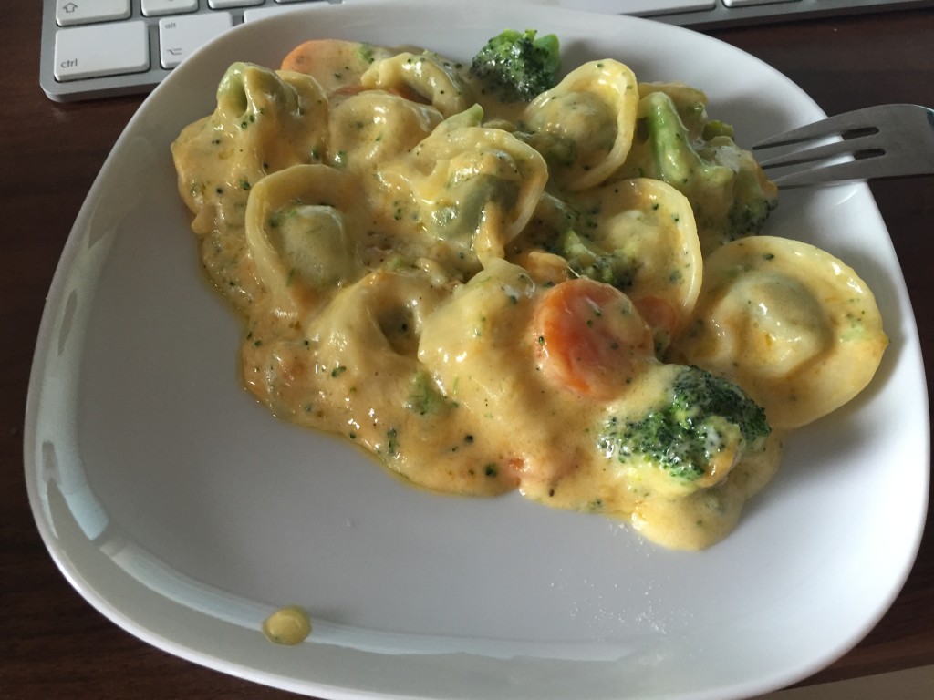 Frosta Pfanne mit Extra Cheddar ;-)