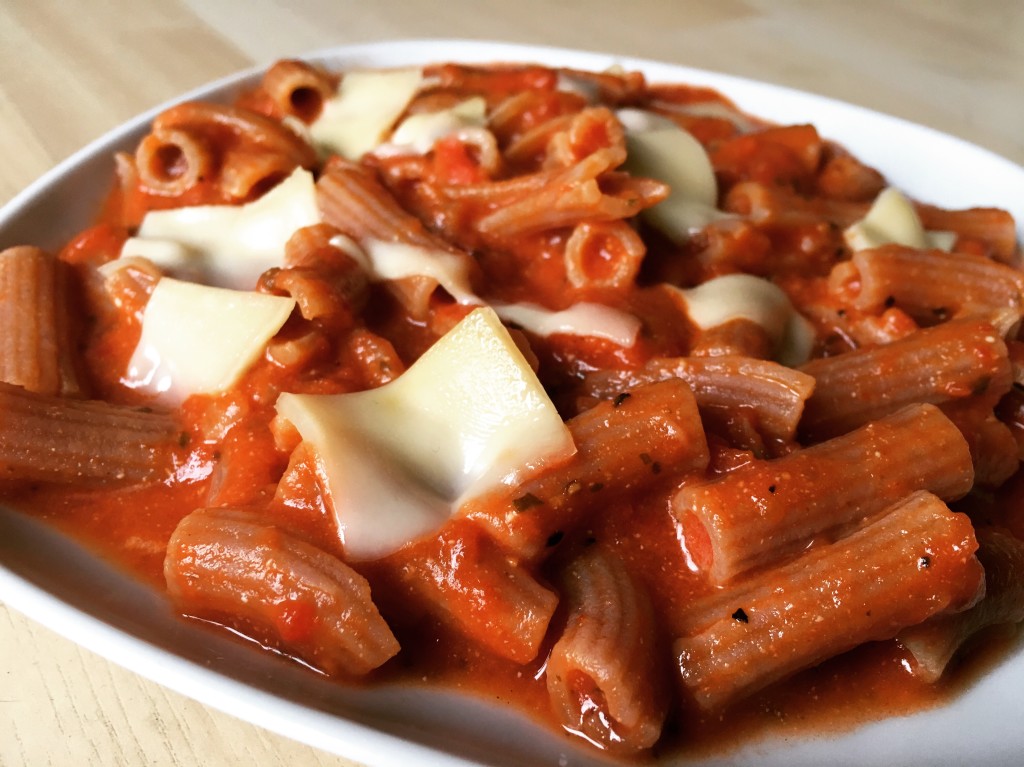 Low Carb Nudeln mit TOmatensauce
